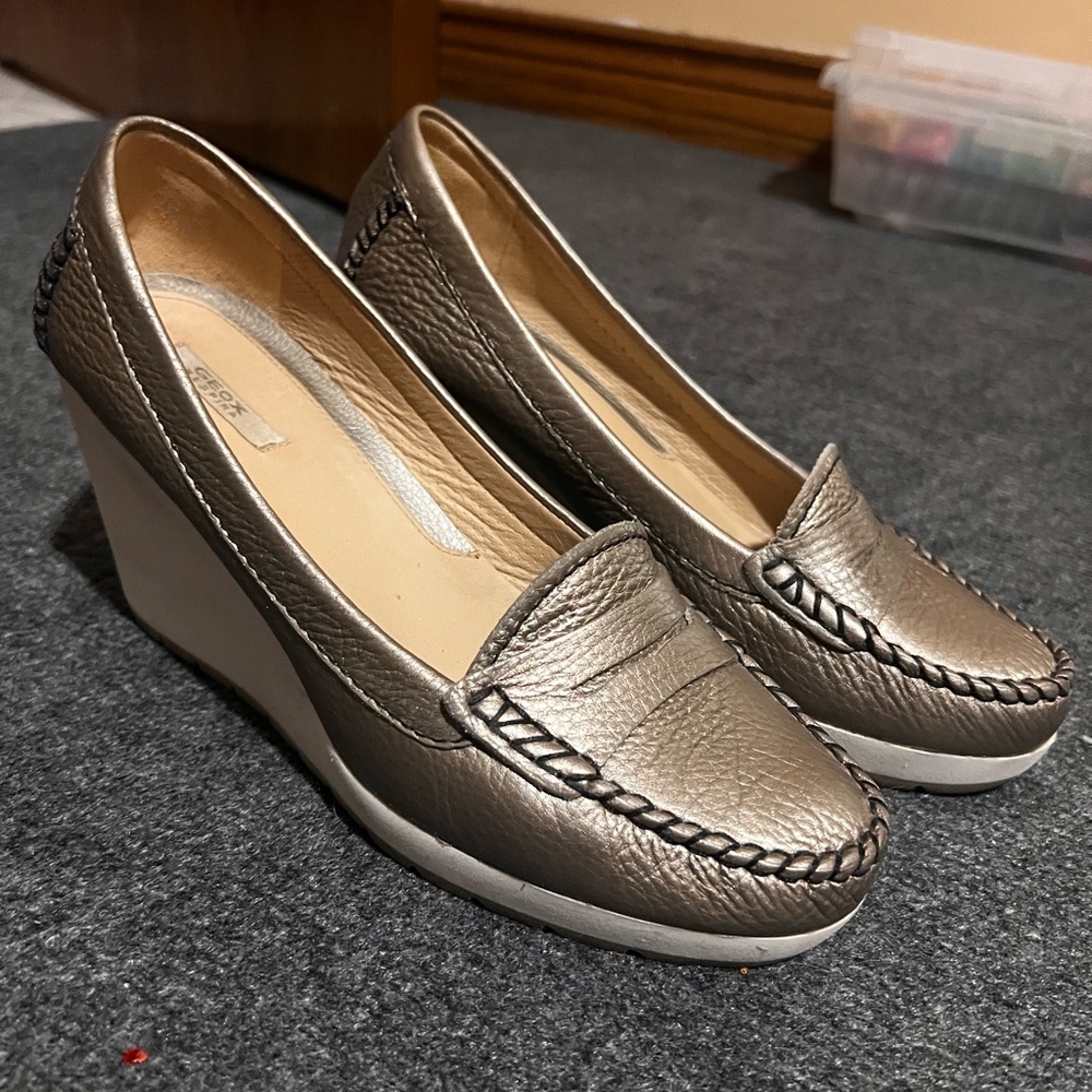 Women's Metallic Wedge Loafers